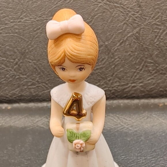 Enesco Growing Up Girls “Age 4” Porcelain Figurine - Picture 2 of 5